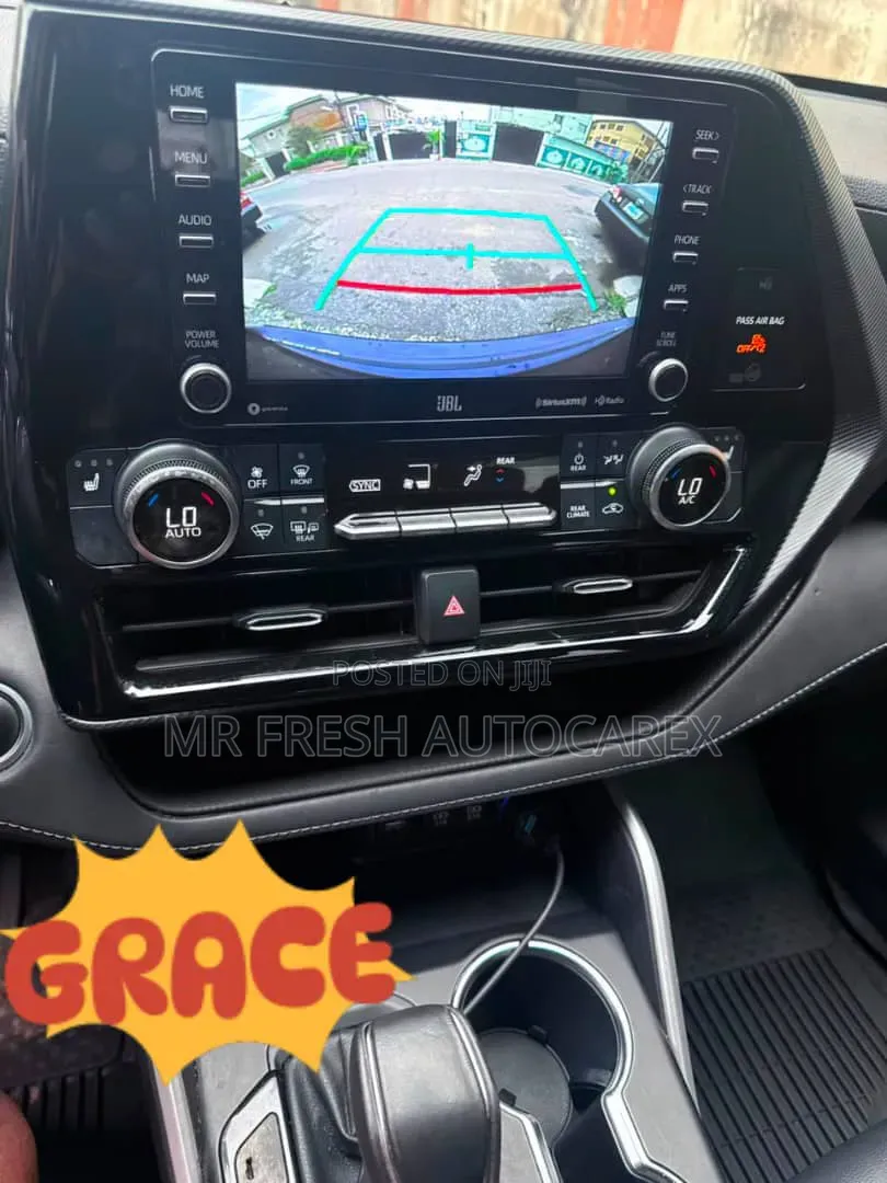 Toyota Highlander 2021 Blue