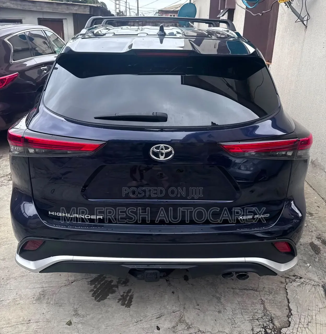 Toyota Highlander 2021 Blue