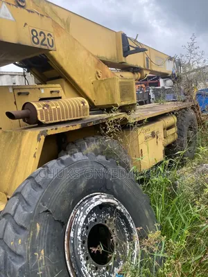 Scarp Crane