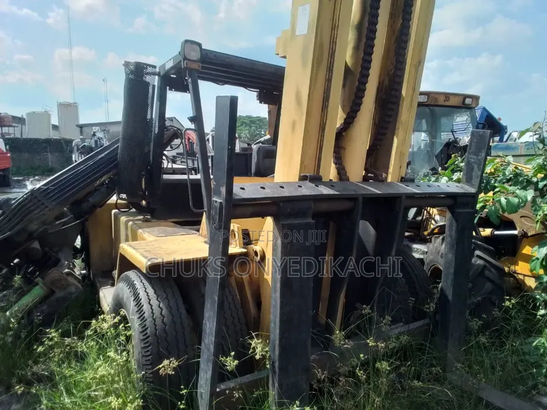 Scarp Crane