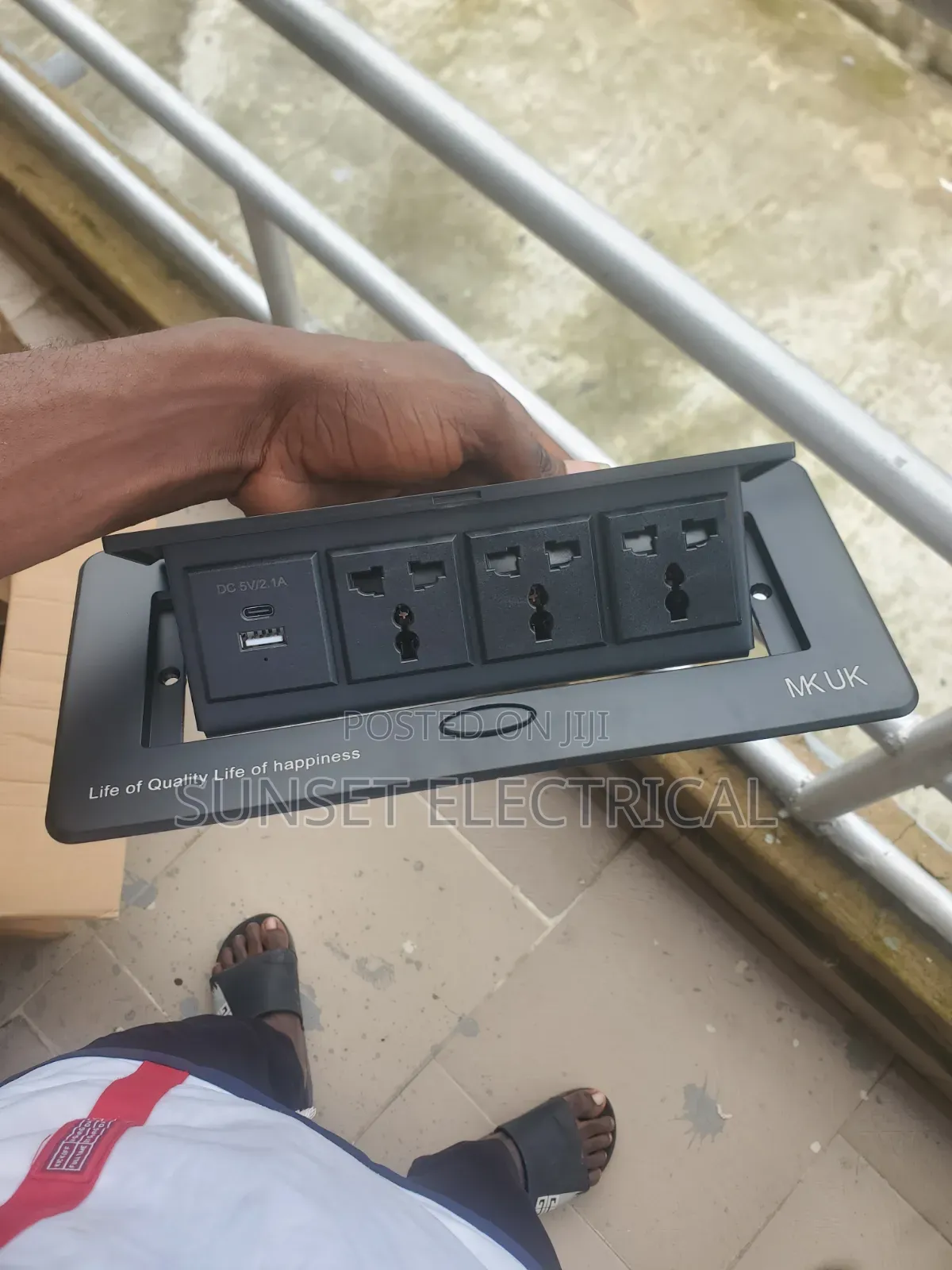 Table Socket With Usb and Type C