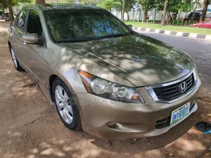 Honda Accord 2008 Gold