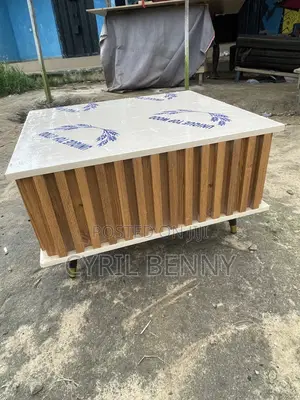 High Glossy Top Table