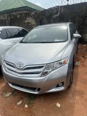 Toyota Venza 2016 Silver