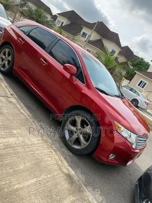 Toyota Venza 2010 Maroon