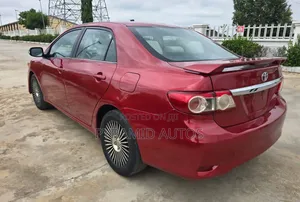 Toyota Corolla 2013 Red