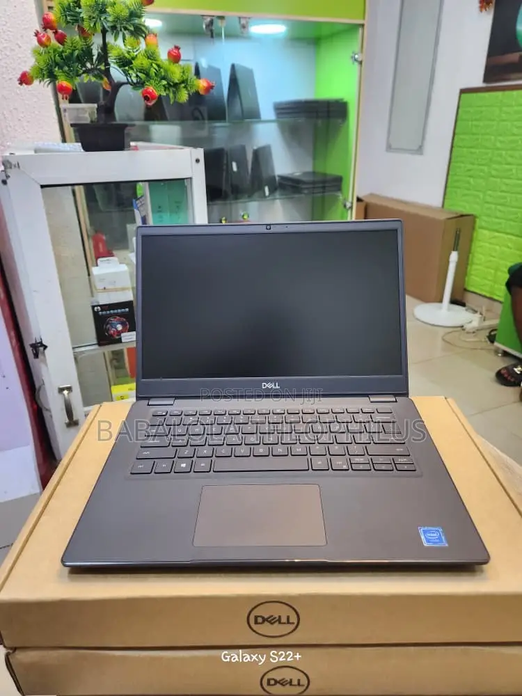 Laptop Dell Latitude 3410 4GB Intel Celeron SSD 128GB
