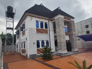 5bdrm Duplex in Private Estate, Obio-Akpor for sale