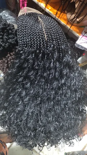 Designed Ghana Weavon With Ready Made Curls