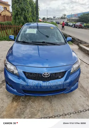 Toyota Corolla 2009 Blue