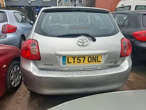 Toyota Auris 2007 Silver