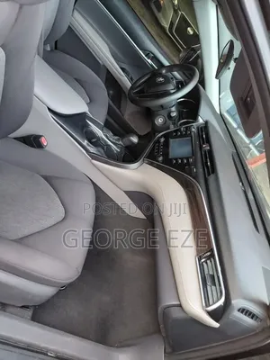 Toyota Camry 2018 Black