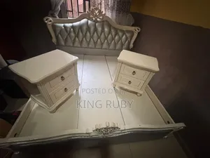 Foreign Used Luxury Queen Bed Frame With 2 Bedside Cabinets