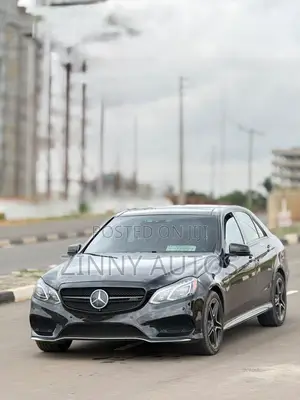 Mercedes-Benz E400 2016 Black