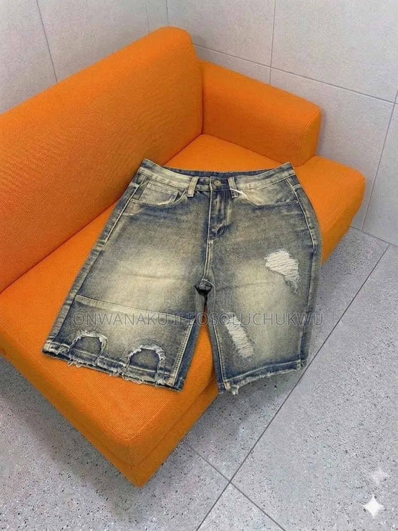 Luxurious Baggy Store
