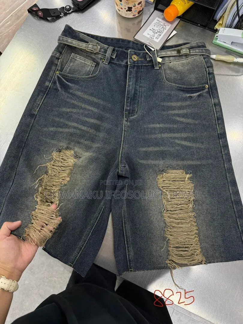Luxurious Baggy Store