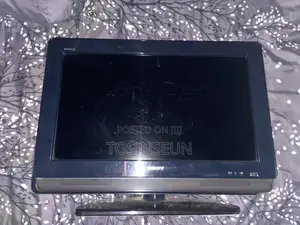 Sony 28 inches Bravia Tv