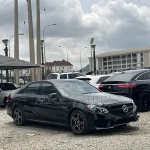 Mercedes-Benz E400 2016 Black