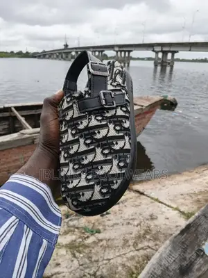 Jblinks Footwears