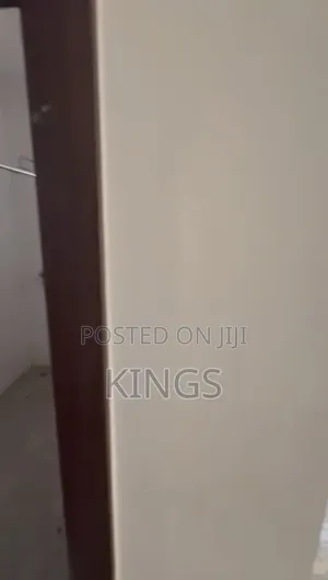 3bdrm Block of Flats in Durumi By American for rent