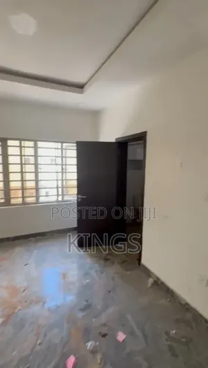 3bdrm Block of Flats in Durumi By American for rent