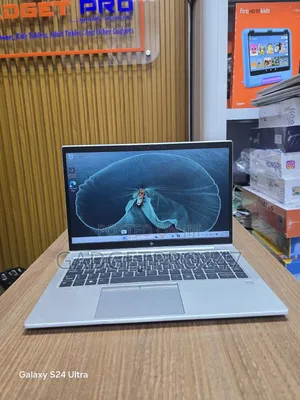 Laptop HP EliteBook 845 G8 16GB AMD Ryzen 5 SSD 256GB