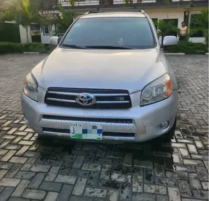 Toyota RAV4 2008 Silver