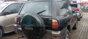Toyota RAV4 2001 Black