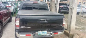 Toyota Tacoma 2009 Black