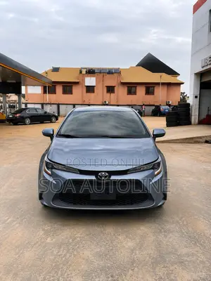 Toyota Corolla LE 2020 Gray