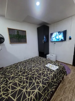Wine Single Room Ensuite