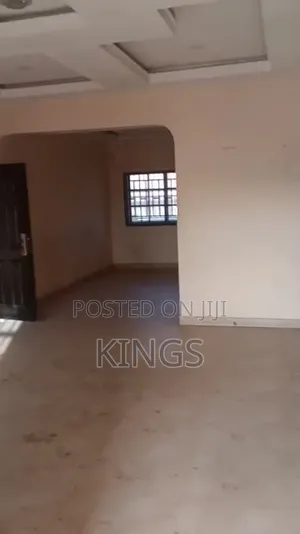 2bdrm Block of Flats in Area 1 By Durumi By for rent