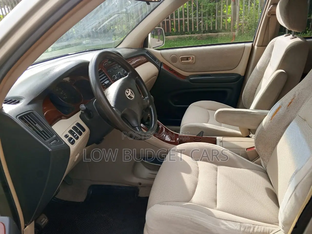 Toyota Highlander 2005 Gold