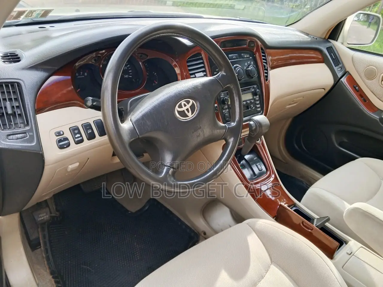 Toyota Highlander 2005 Gold