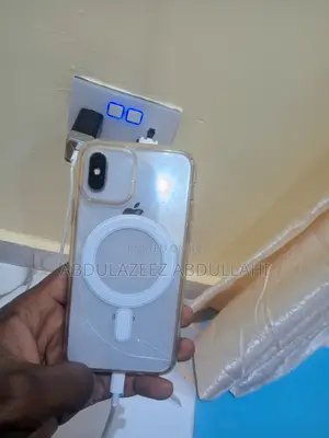 Apple iPhone X 64 GB White