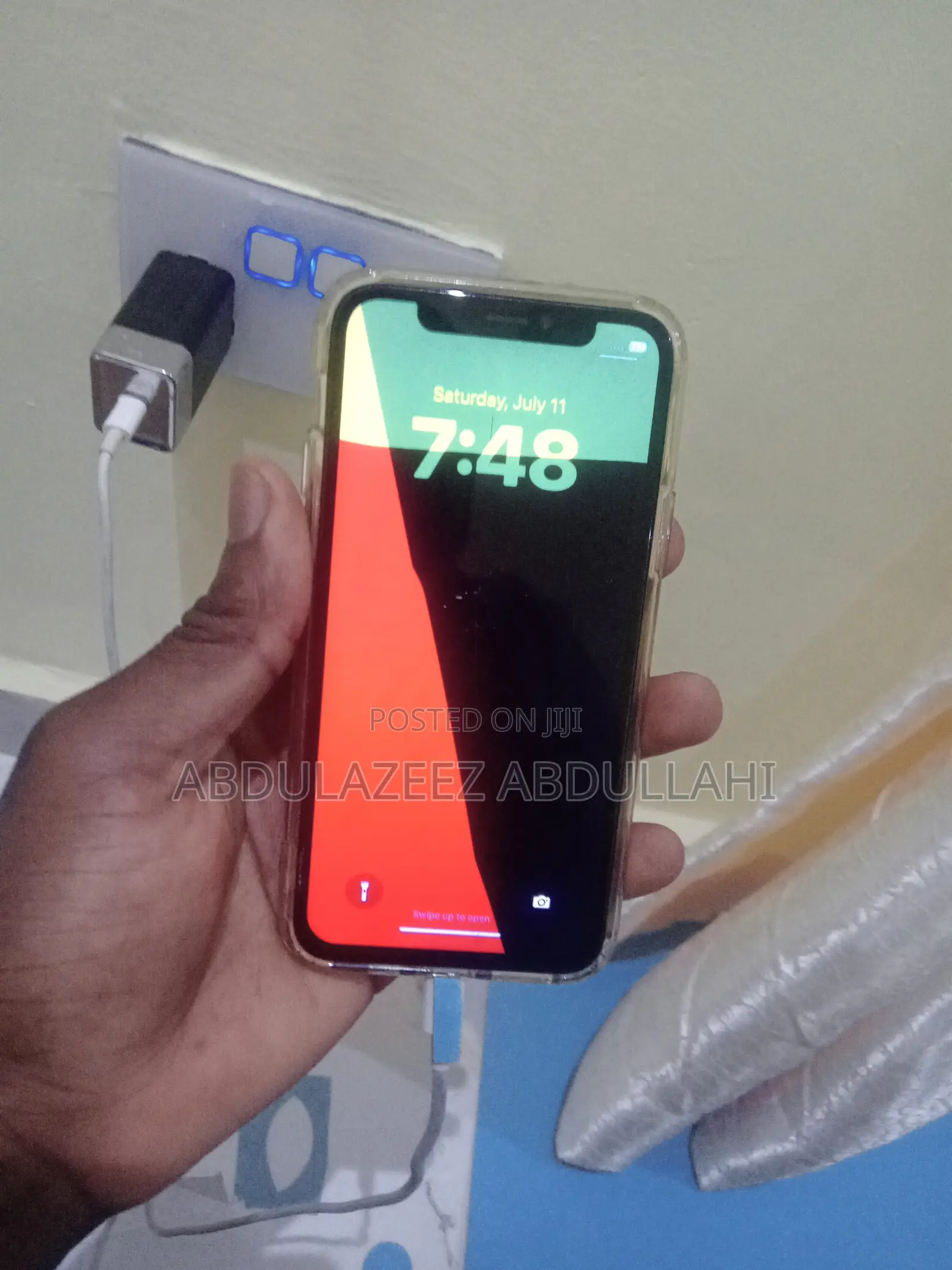 Apple iPhone X 64 GB White