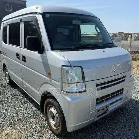 New Suzuki Every 2011 Silver