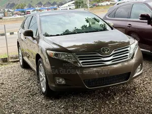 Toyota Venza AWD 2012 Brown