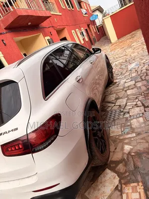Mercedes-Benz GLC-Class 2017 White