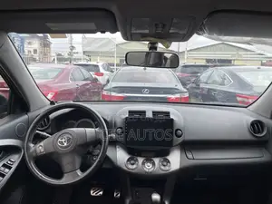 Toyota RAV4 2010 Black