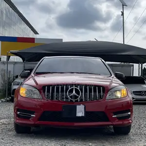 Mercedes-Benz C300 Luxury Sedan RWD (3.0L 6cyl 7A) 2010 Red