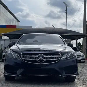 Mercedes-Benz E350 Base 4Matic Sedan AWD (3.5L 6cyl 7A) 2011 Blue
