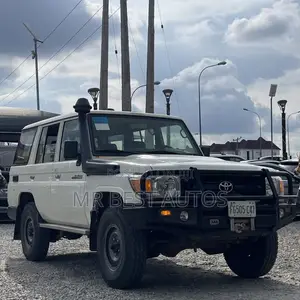 Toyota Land Cruiser 76 Series 2020 Off white