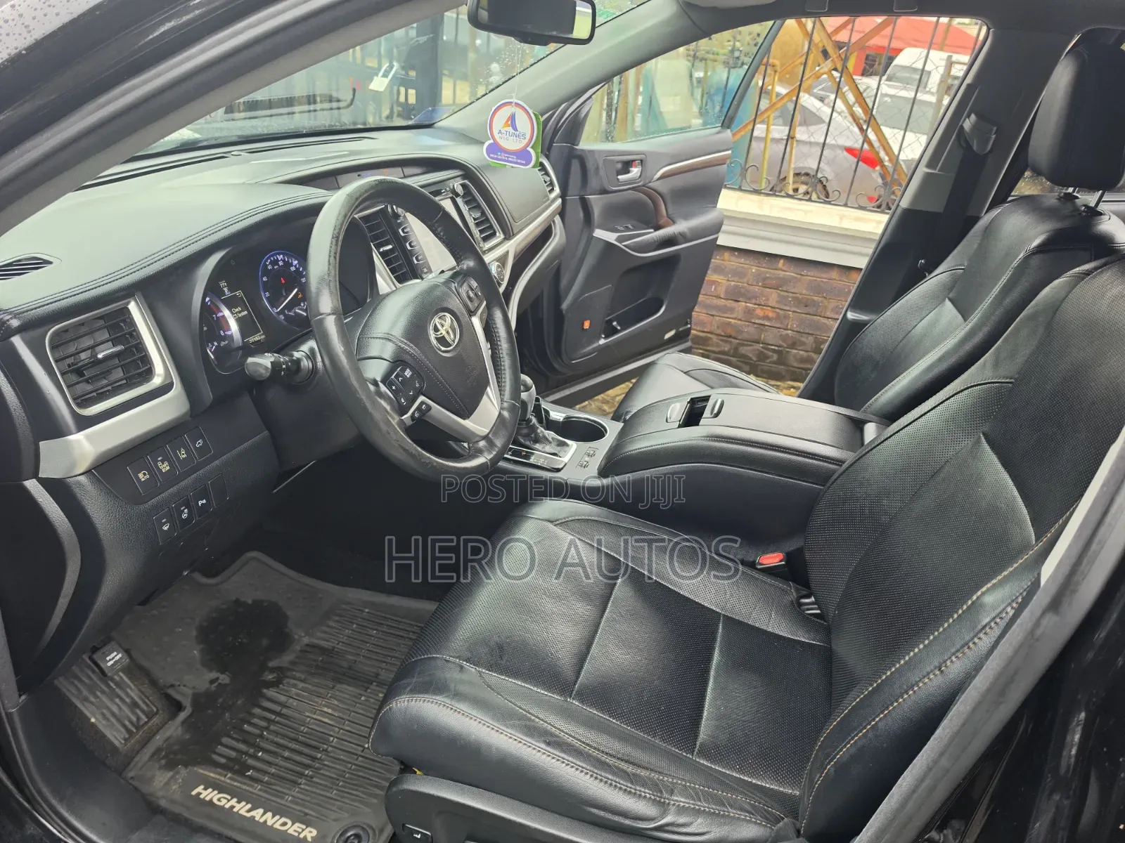 Toyota Highlander 2014 Black