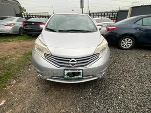 Nissan Versa 1.6 SV 4dr Sedan (1.6L 4cyl CVT) 2015 Silver