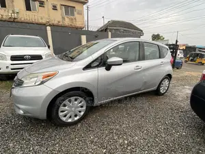 Nissan Versa 1.6 SV 4dr Sedan (1.6L 4cyl CVT) 2015 Silver