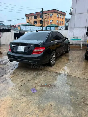 Mercedes-Benz C300 2008 Black
