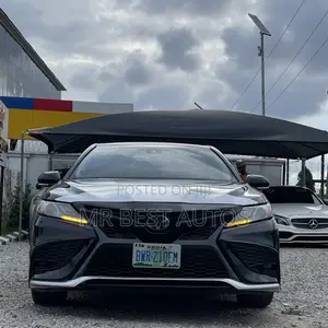 Toyota Camry XSE (2.5L 4cyl 8A) 2019 Black