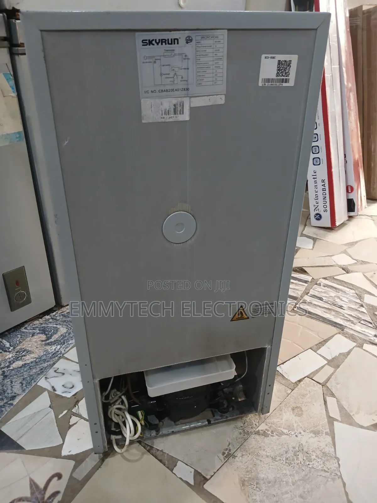 Skyrun Refrigerator Hr85