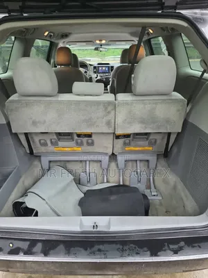 Toyota Sienna LE 8 Passenger 2012 Gray